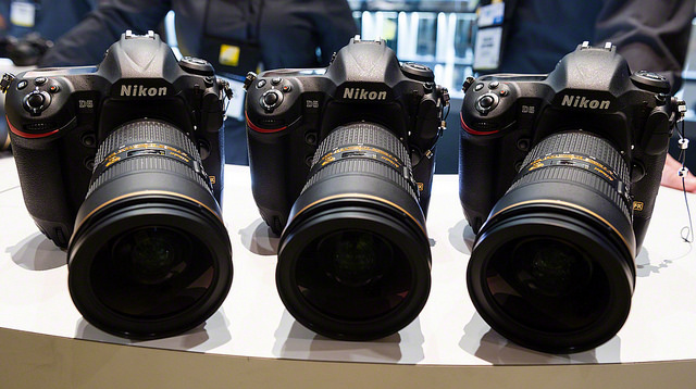 Vén màn bí mật chất lượng ảnh của Nikon D5 tại ISO 3,280,000 | 50mm Vietnam