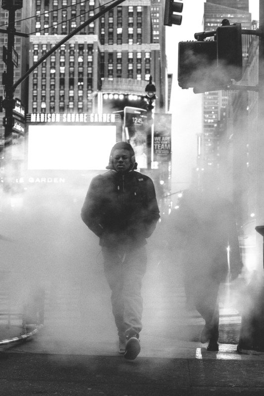 Ảnh bộ: Những chiếc bóng cô đơn tại New York của Luc Kordas | 50mm Vietnam