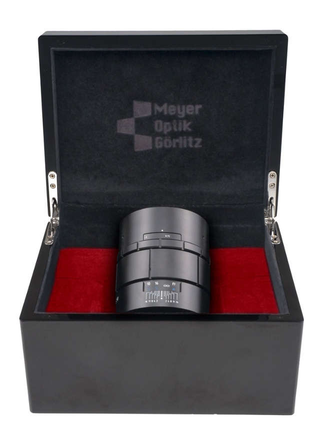 Ống kính siêu khẩu độ: Meyer-Optik Nocturnus 50mm f0.95 III | 50mm Vietnam