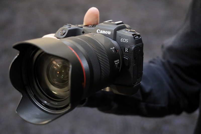 Canon ra mắt EOS RP: Nhỏ, nhẹ và kém ấn tượng | 50mm Vietnam