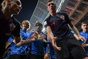 Những bức ảnh độc đáo của đội tuyển Croatia sau bàn thắng quyết định bán kết World Cup 2018 | 50mm Vietnam